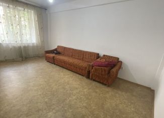 Сдам двухкомнатную квартиру, 58 м2, Избербаш, улица Г. Гамидова, 87Г