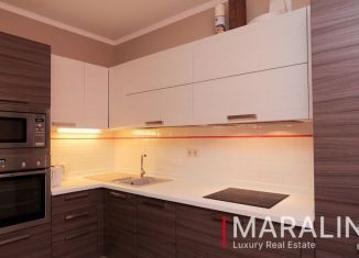 Продается 3-комнатная квартира, 80 м2, Ростовская область, улица Текучёва, 244