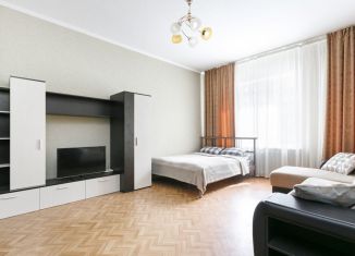 Сдаю в аренду 1-ком. квартиру, 50 м2, Новосибирск, улица Галущака, 1