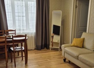 Сдается 2-ком. квартира, 35 м2, Кострома, Советская улица, 82, Центральный район