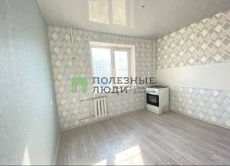 Продается 1-комнатная квартира, 37 м2, Саратов, улица имени С.Ф. Тархова, 33