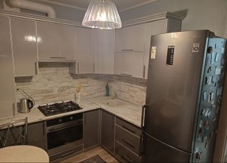 Сдача в аренду 2-комнатной квартиры, 54.6 м2, Губкин, улица Победы, 34