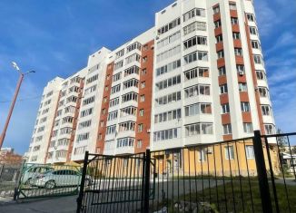 Продаю трехкомнатную квартиру, 86 м2, Екатеринбург, Агрономическая улица, 30А, метро Ботаническая