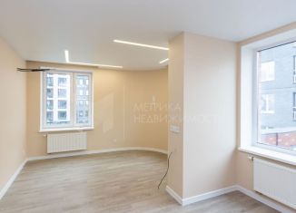 Продам 3-ком. квартиру, 80.3 м2, Тюмень