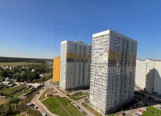 Продается 2-комнатная квартира, 59.3 м2, деревня Голубое, Парковый бульвар, 5Б, ЖК Зеленоградский