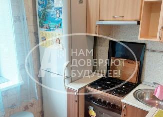 Продается двухкомнатная квартира, 42.2 м2, Лысьва, улица Федосеева, 33А