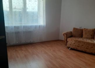 Сдается 1-ком. квартира, 40 м2, Новочеркасск, Украинская улица, 4Б