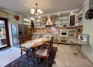 Дом на продажу, 197 м2, Керчь, улица Свердлова