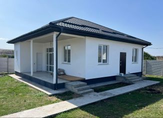 Продажа коттеджа, 110 м2, село Доброе, улица Яшлык