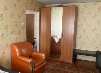 Продам 1-комнатную квартиру, 33 м2, Магнитогорск, улица Труда, 3