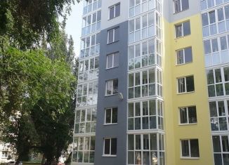 Продаю трехкомнатную квартиру, 89 м2, Тольятти, Советская улица, 60А