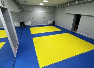 Сдам помещение свободного назначения, 150 м2, Туймазы, улица Мичурина, 12