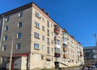 Сдача в аренду 2-ком. квартиры, 45 м2, Березники, Юбилейная улица, 32