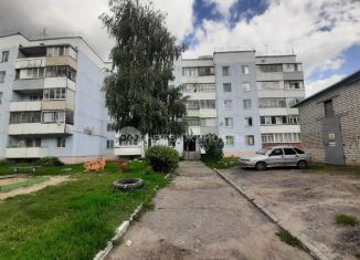 Продаю 1-комнатную квартиру, 34.3 м2, поселок Листвянка, Авиационная улица, 10