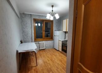 Сдается однокомнатная квартира, 35 м2, Иркутск, улица Ярославского, 238