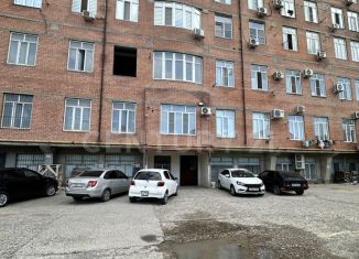 Продается 2-ком. квартира, 65 м2, Дагестан, улица Генерала Омарова, 37