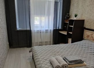 Аренда 3-ком. квартиры, 81 м2, Котельниково, Октябрьская улица, 38А