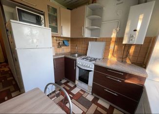 Сдам в аренду 2-ком. квартиру, 40 м2, Ногинск, Рабочая улица, 62