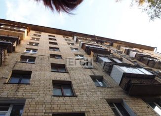 Продается трехкомнатная квартира, 58 м2, Москва, район Щукино, улица Академика Бочвара, 8