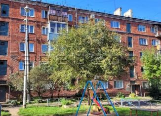 Продажа 2-ком. квартиры, 52 м2, Красноярский край, улица 52-й Квартал, 11