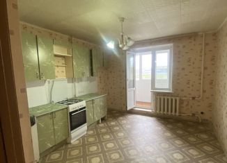 Продаю 2-ком. квартиру, 67.5 м2, Тверь, улица Склизкова, 4, Центральный район