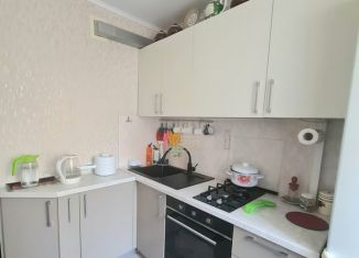 Продам 2-ком. квартиру, 50 м2, Йошкар-Ола, улица Данилина, 71, микрорайон Больничный