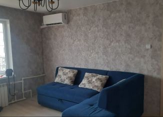 2-ком. квартира в аренду, 50 м2, Бурятия, проспект Строителей, 54