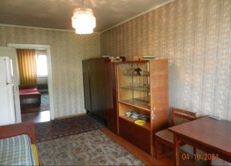 Продам 2-ком. квартиру, 44 м2, Новокузнецк, улица Новаторов, 12