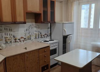 Сдам 1-комнатную квартиру, 38 м2, Иркутск, микрорайон Радужный, 46