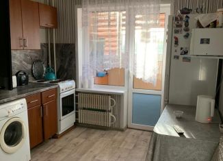 Продается двухкомнатная квартира, 56 м2, Казань, проспект Победы, 184