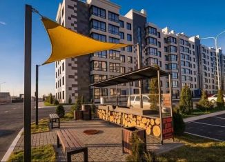 Продажа двухкомнатной квартиры, 59 м2, Батайск, Комсомольская улица, 131Ак1