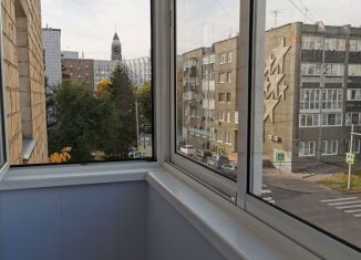 Аренда 1-комнатной квартиры, 30 м2, Красноярск, улица Сурикова, 6