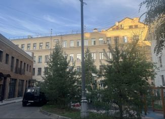 Продам квартиру студию, 12.1 м2, Москва, улица Покровка, 43А