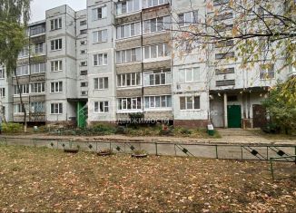 Продаю двухкомнатную квартиру, 53 м2, Новомичуринск, микрорайон Д, 17Д