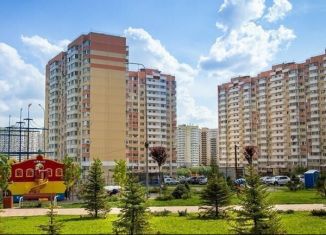 Продаю однокомнатную квартиру, 36 м2, Ростов-на-Дону, улица Дмитрия Петрова, 2