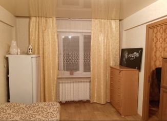 Продажа 3-ком. квартиры, 56 м2, Красноярский край, улица 60 лет Октября, 75