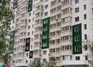 Продаю двухкомнатную квартиру, 45 м2, Краснодар, улица имени Валерия Гассия, 17