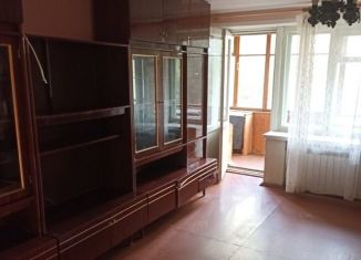 3-комнатная квартира на продажу, 76 м2, Киров, улица Дзержинского, 18