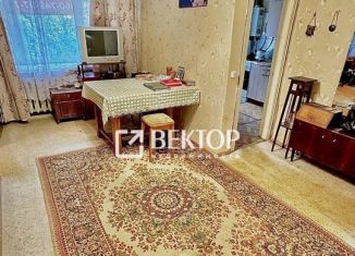 Продается 2-комнатная квартира, 42.2 м2, Костромская область, улица Гагарина, 5