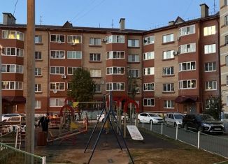 Продается двухкомнатная квартира, 61 м2, Саранск, улица Попова, 64Ак4