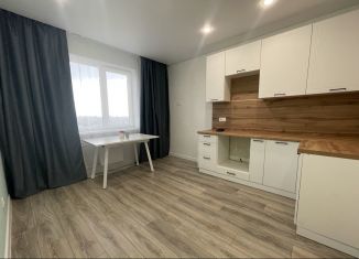 Продажа 1-ком. квартиры, 36 м2, Оренбург, улица Юркина, 10