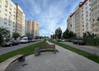 Продается 3-ком. квартира, 68.9 м2, Астраханская область, улица Валерии Барсовой, 17