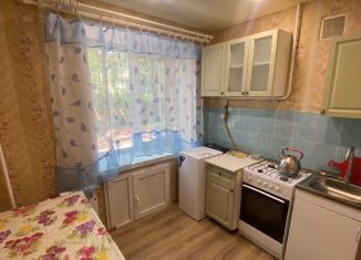 2-комнатная квартира в аренду, 45 м2, Краснокамск, улица Пушкина, 14