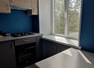 Сдается в аренду 2-комнатная квартира, 42 м2, Череповец, улица Ленина, 99А