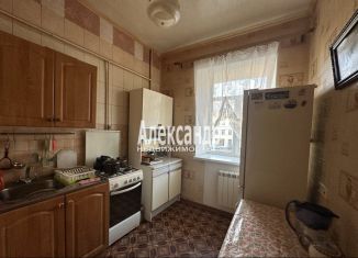 Продаю двухкомнатную квартиру, 48.6 м2, Ломоносов, Дворцовый проспект