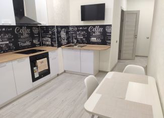 Однокомнатная квартира в аренду, 41.1 м2, Кингисепп, проспект Карла Маркса, 53