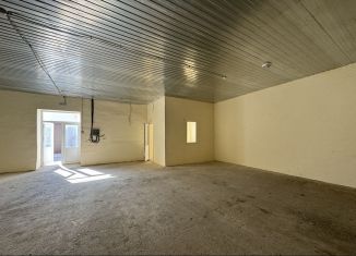 Сдаю в аренду помещение свободного назначения, 100 м2, Судак, Александровский спуск, 11