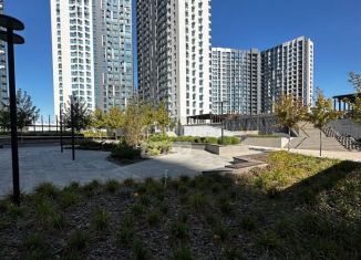 Продажа 2-комнатной квартиры, 62 м2, Астрахань, улица Бехтерева, 2Б, ЖК Атмосфера