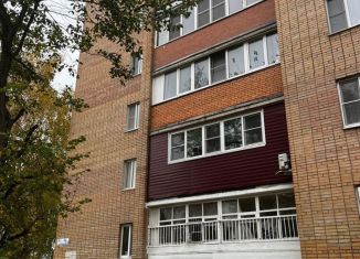 Продажа 1-комнатной квартиры, 32.9 м2, рабочий посёлок имени Воровского, Административная улица, 1