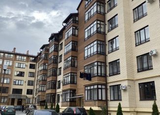 Продается 1-комнатная квартира, 50.1 м2, Владикавказ, улица Билара Кабалоева, 8А